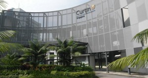 Curtin1